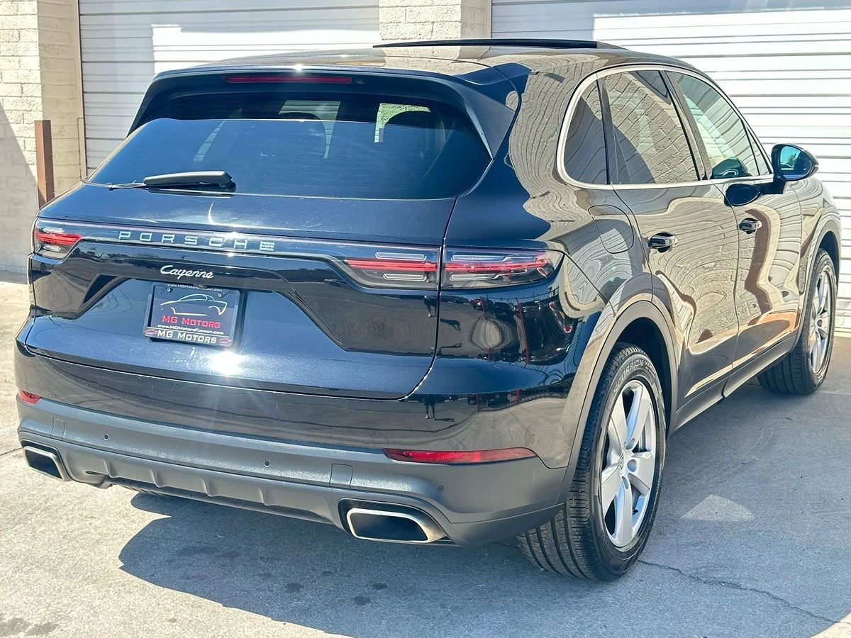2019 Porsche Cayenne photo 13