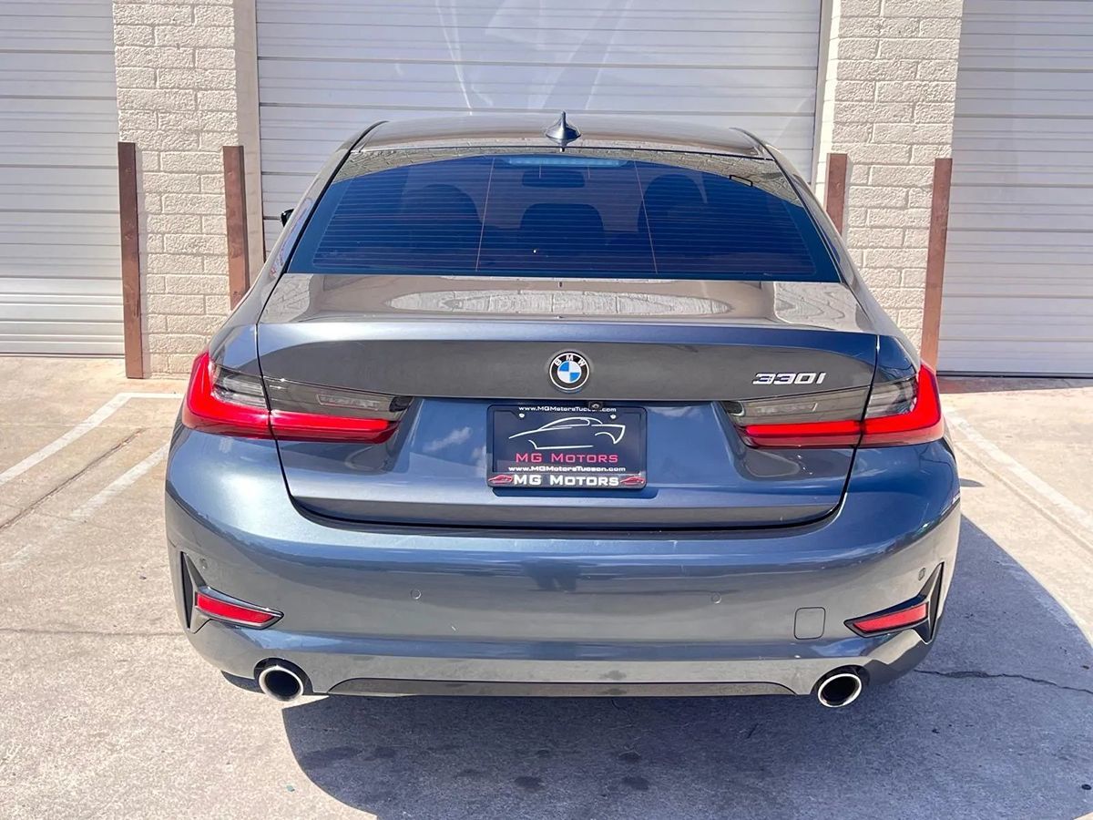 2022 Bmw 330i photo 19