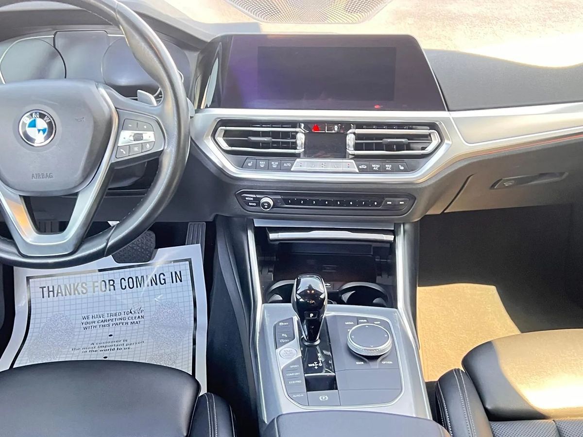 2022 Bmw 330i photo 39