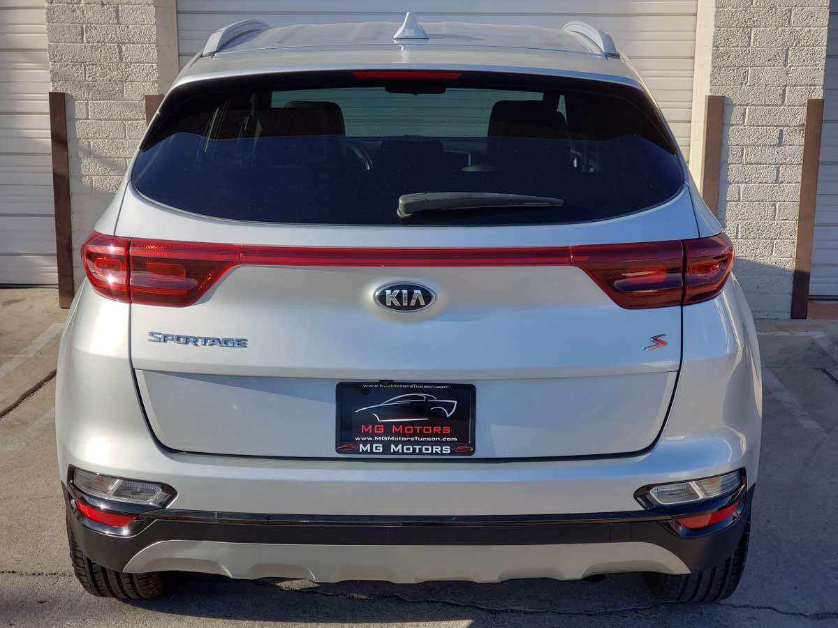 2020 Kia Sportage S photo 13