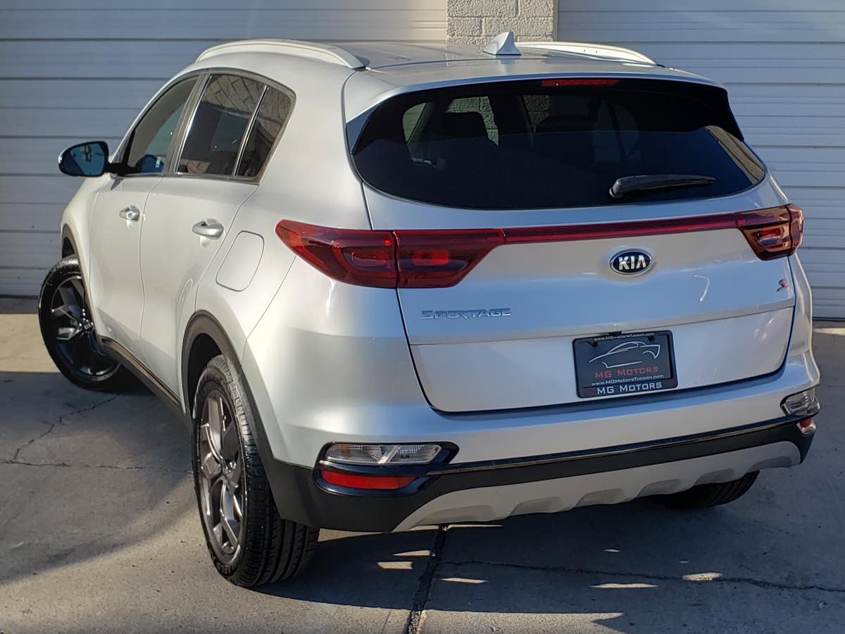 2020 Kia Sportage S photo 15