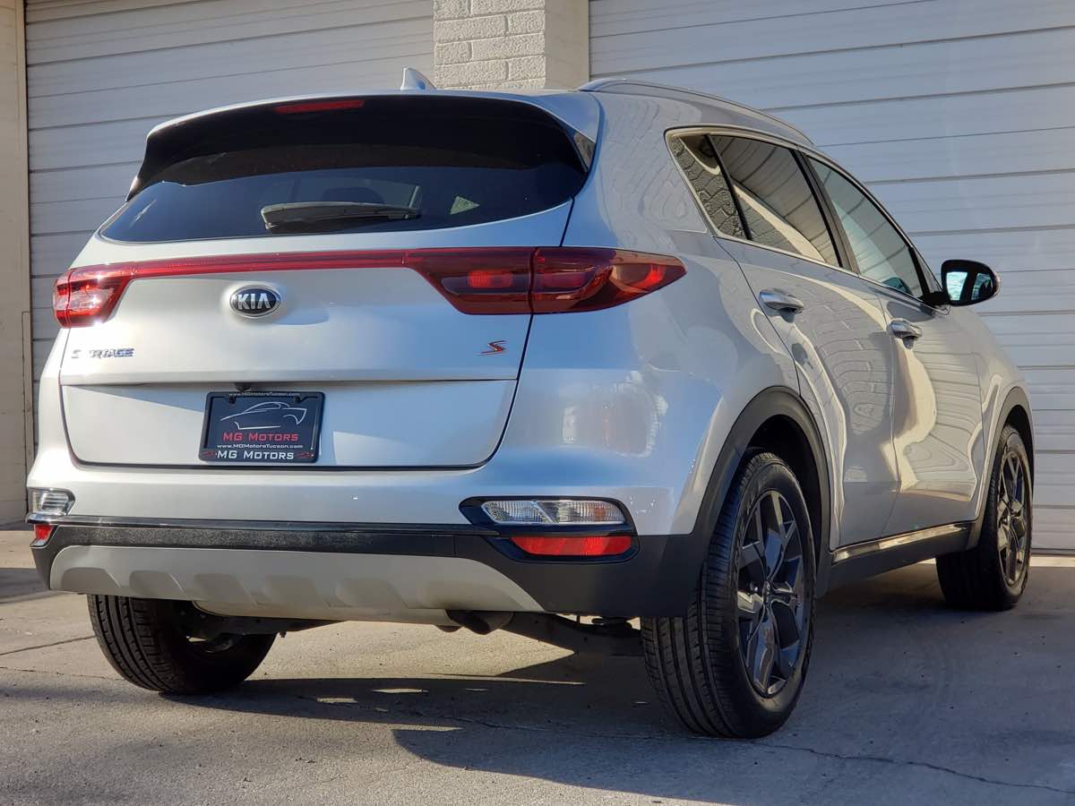 2020 Kia Sportage S photo 20