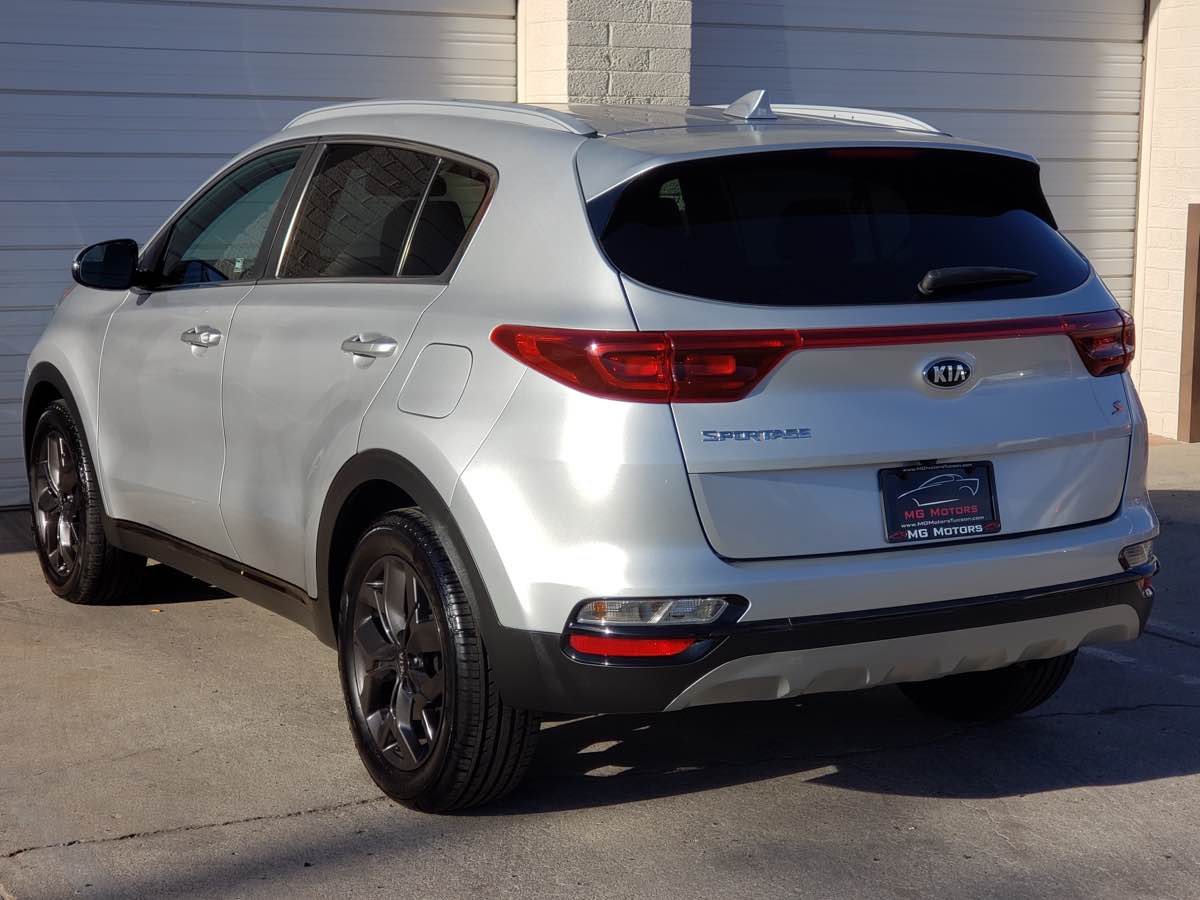 2020 Kia Sportage S photo 21