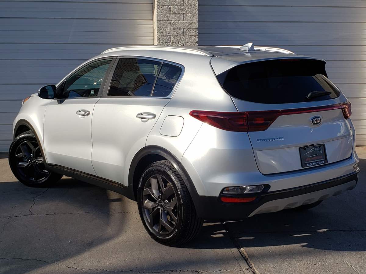 2020 Kia Sportage S photo 25