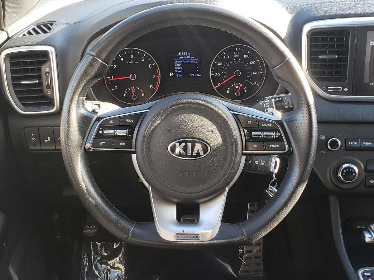 2020 Kia Sportage S photo 28