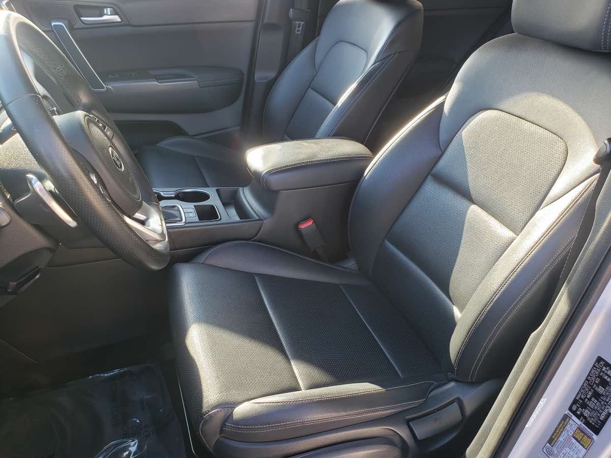 2020 Kia Sportage S photo 31