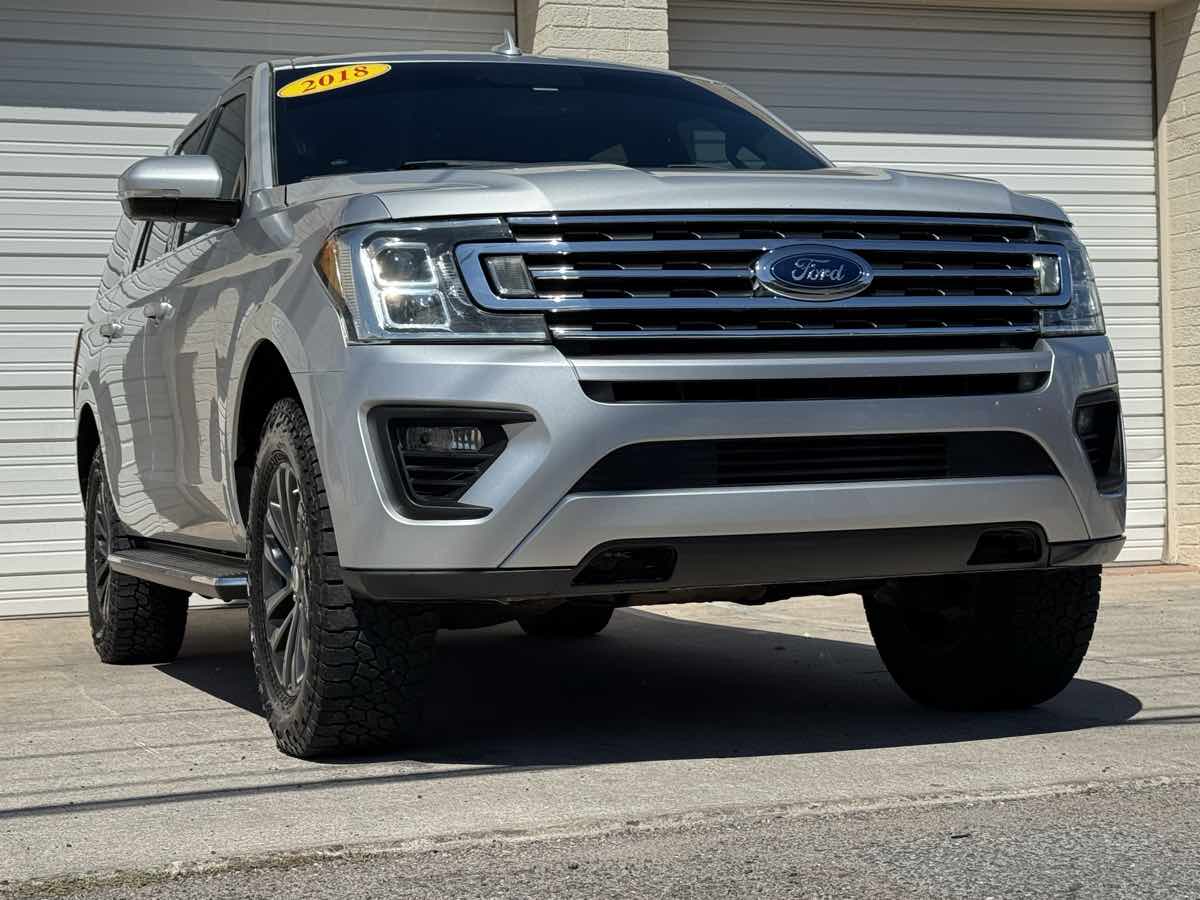 2018 Ford Expedition MAX XLT photo 8