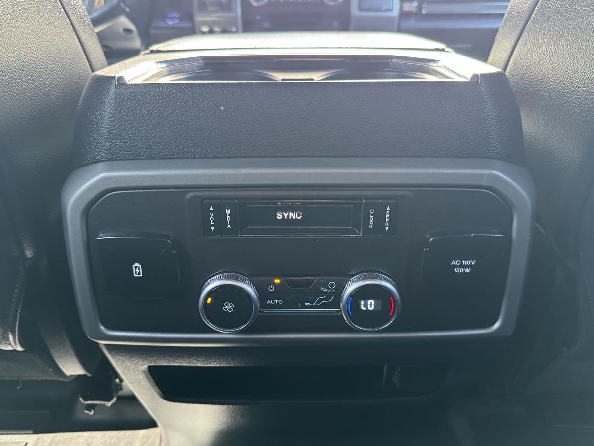 2018 Ford Expedition MAX XLT photo 29