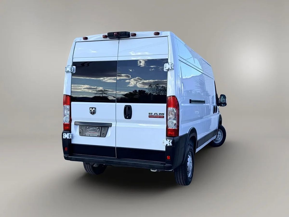 2022 Ram ProMaster 2500 photo 2
