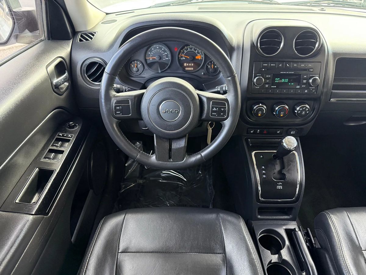 2016 Jeep Patriot Latitude photo 31