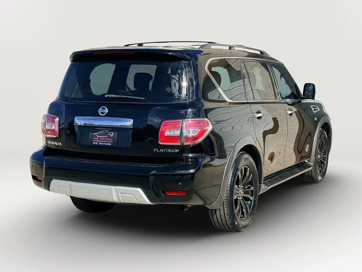 2018 Nissan Armada Platinum photo 19