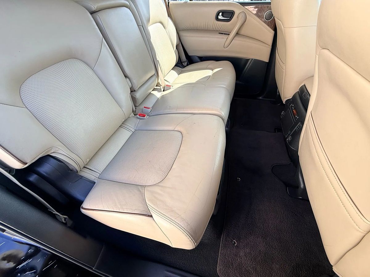 2018 Nissan Armada Platinum photo 45