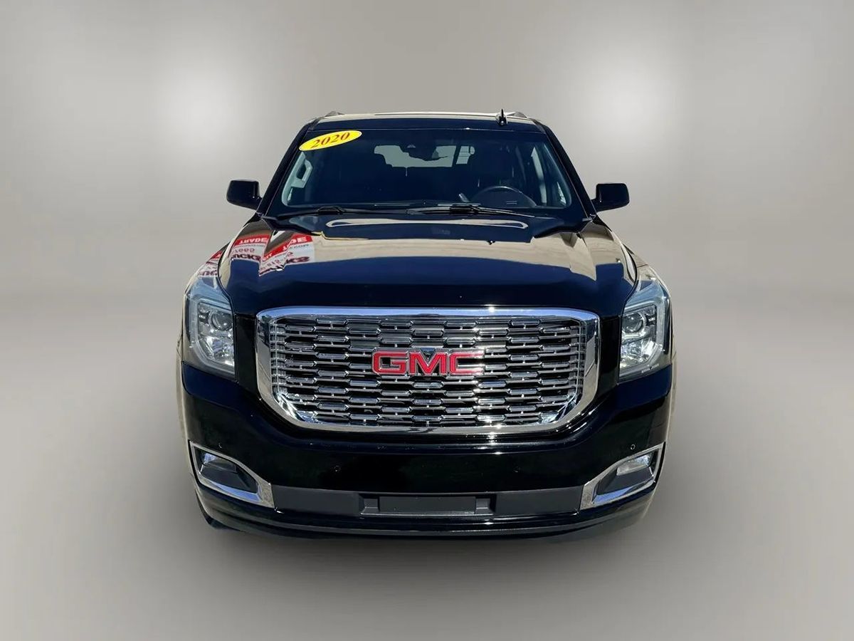 2020 Gmc Yukon XL SLT photo 2