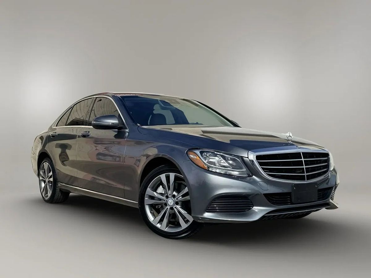 2017 Mercedes Benz C 300 4MATIC Sedan Luxury photo 4