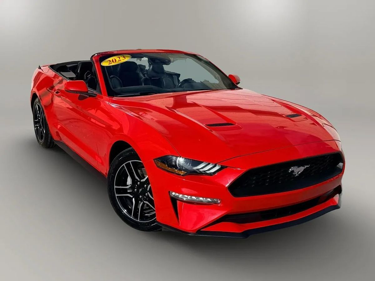 2023 Ford Mustang EcoBoost Premium photo 2