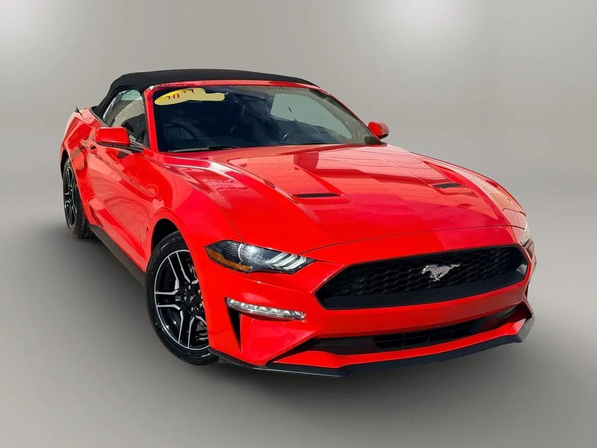 2023 Ford Mustang EcoBoost Premium photo 3