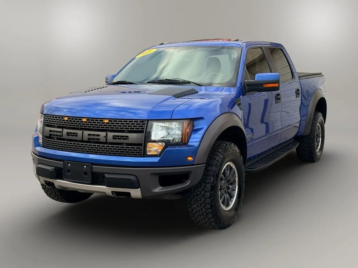 2011 Ford F-150 SVT Raptor photo 2