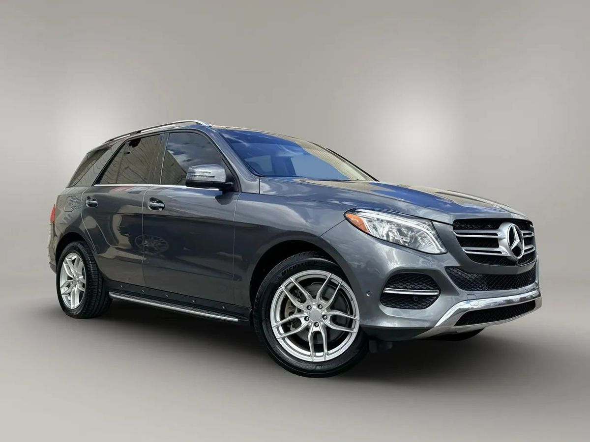 2019 Mercedes Benz GLE 400 4MATIC photo 4