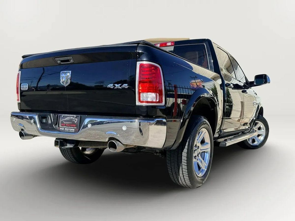 2014 Ram 1500 Longhorn photo 4