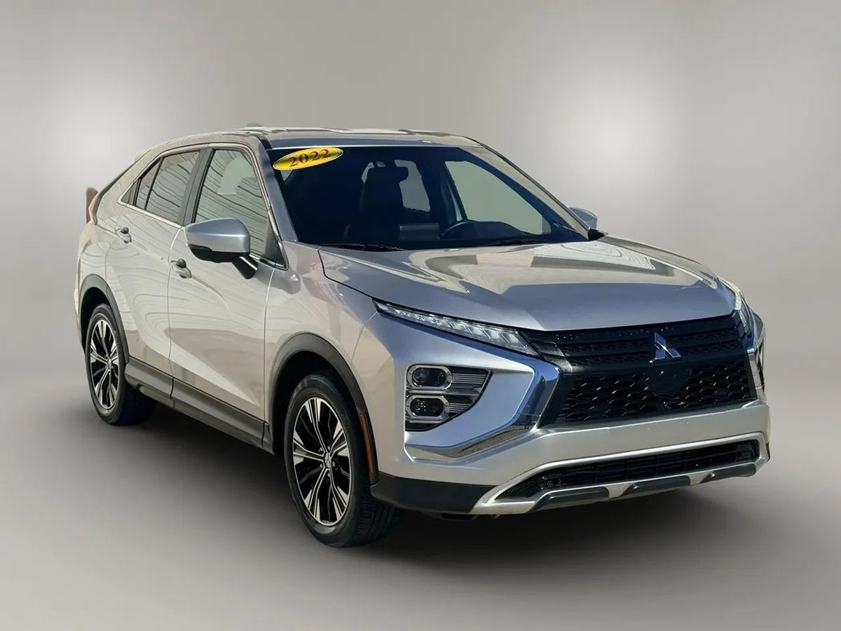 2022 Mitsubishi Eclipse Cross photo 4