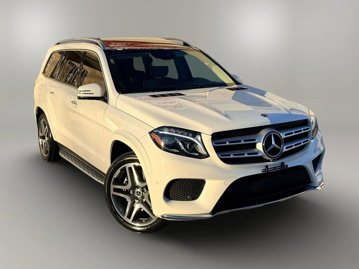 2018 Mercedes Benz GLS 550 4MATIC photo 2