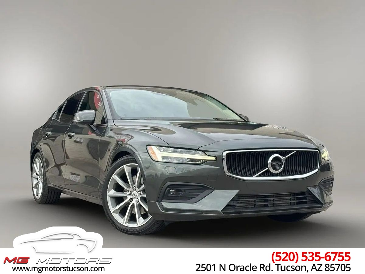 2020 Volvo S60 T5 Momentum's photo