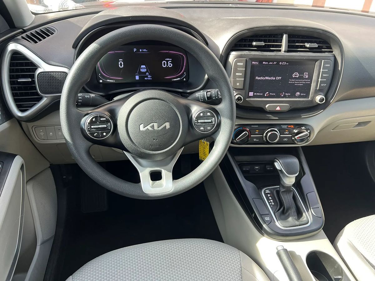 Photo 31 of this Kia Soul