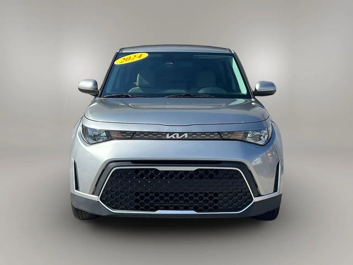 Photo 2 of this Kia Soul