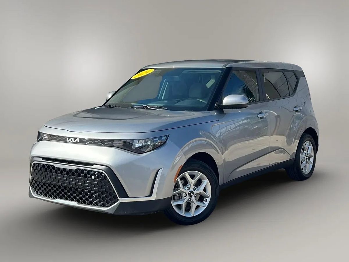 Photo 8 of this Kia Soul