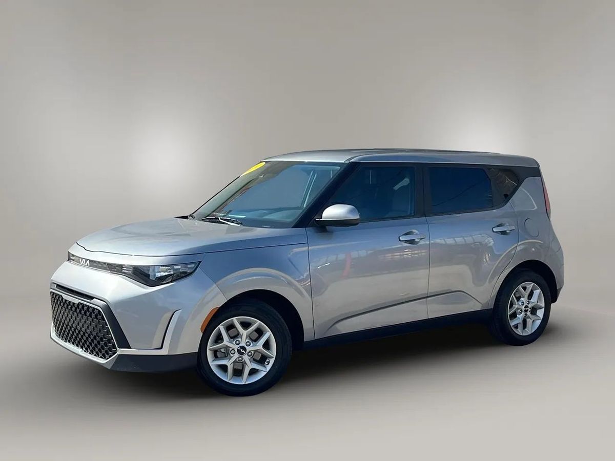 Photo 9 of this Kia Soul
