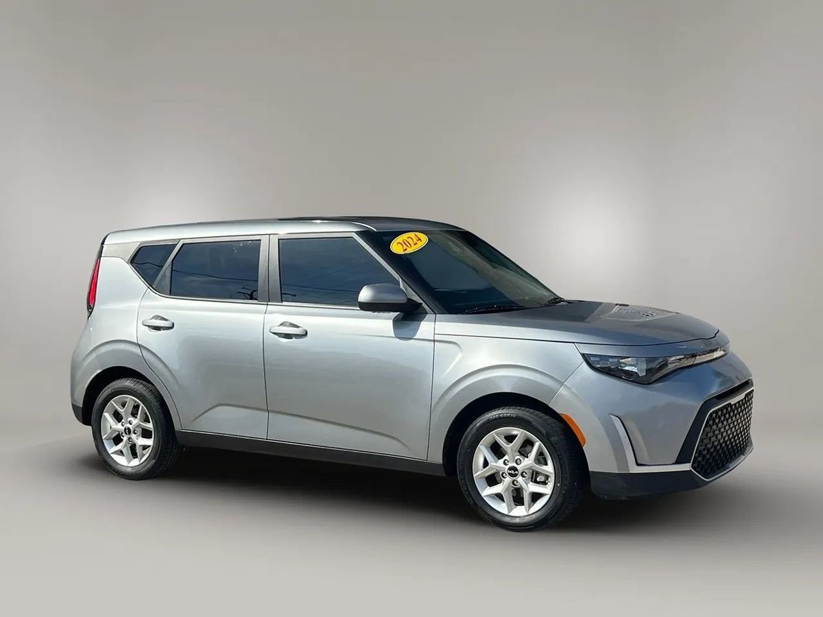 Photo 18 of this Kia Soul