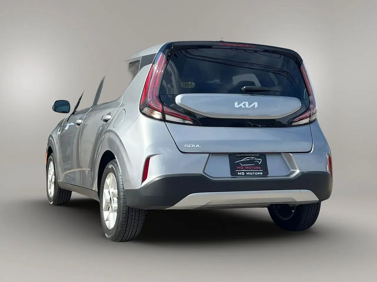 Photo 30 of this Kia Soul