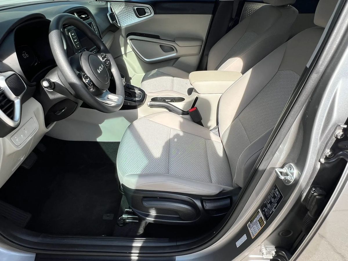 Photo 32 of this Kia Soul