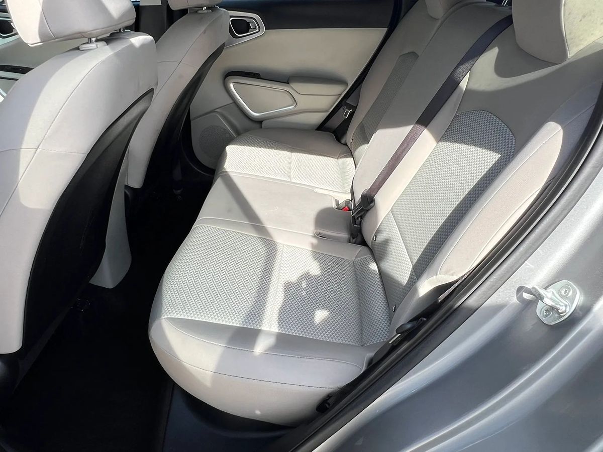 Photo 34 of this Kia Soul
