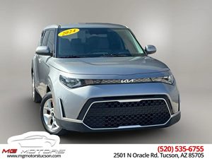 View 2024 Kia Soul 
