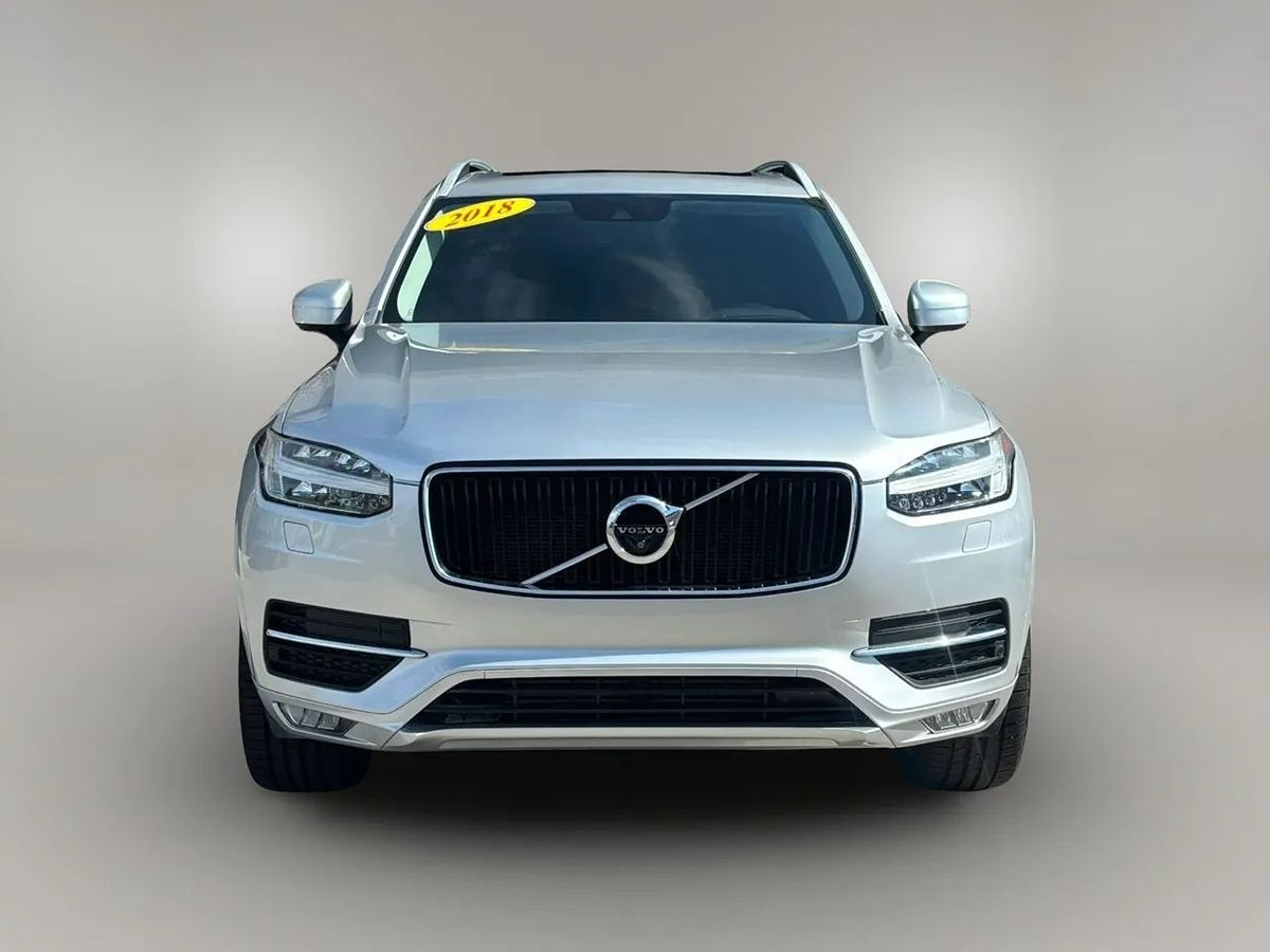 Photo 5 of this Volvo XC90