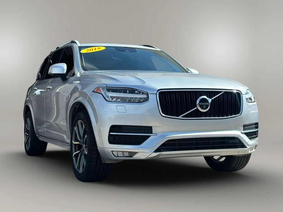 Photo 4 of this Volvo XC90