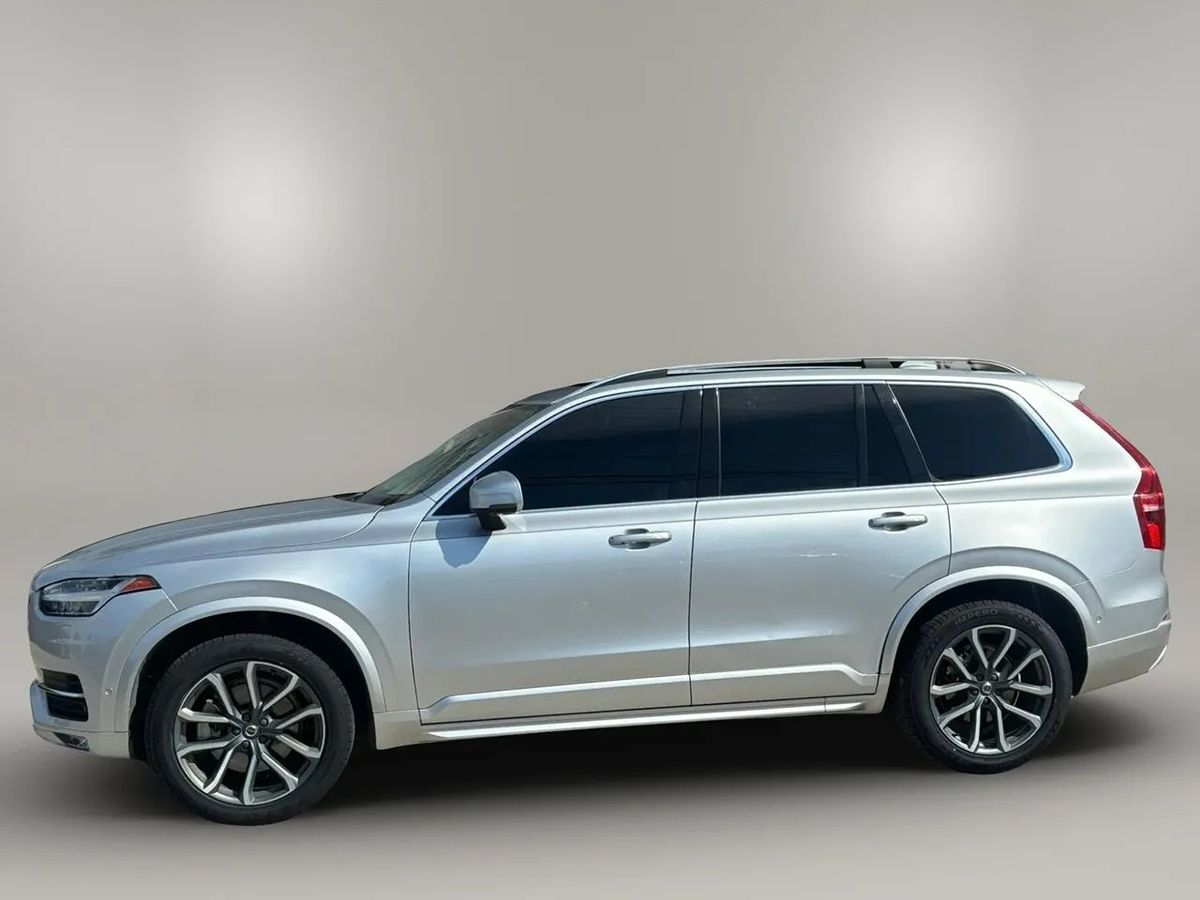 Photo 13 of this Volvo XC90