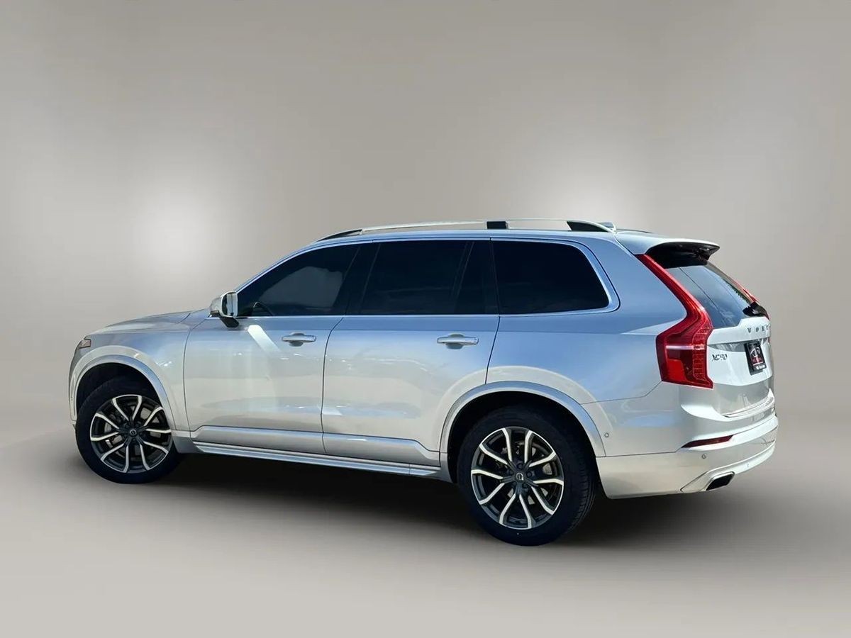 Photo 24 of this Volvo XC90
