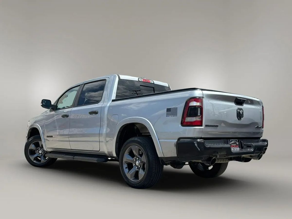 Photo 18 of this Ram 1500