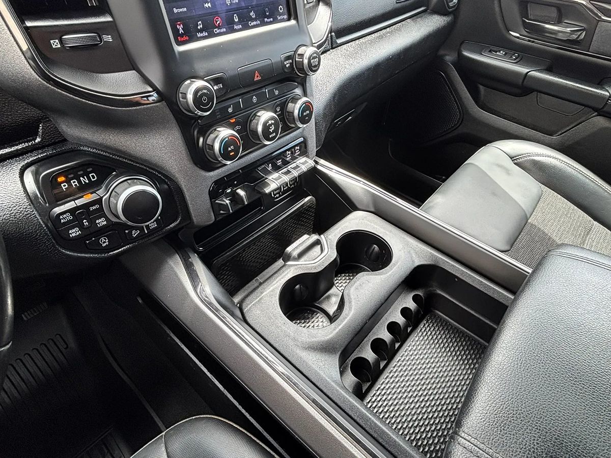Photo 49 of this Ram 1500