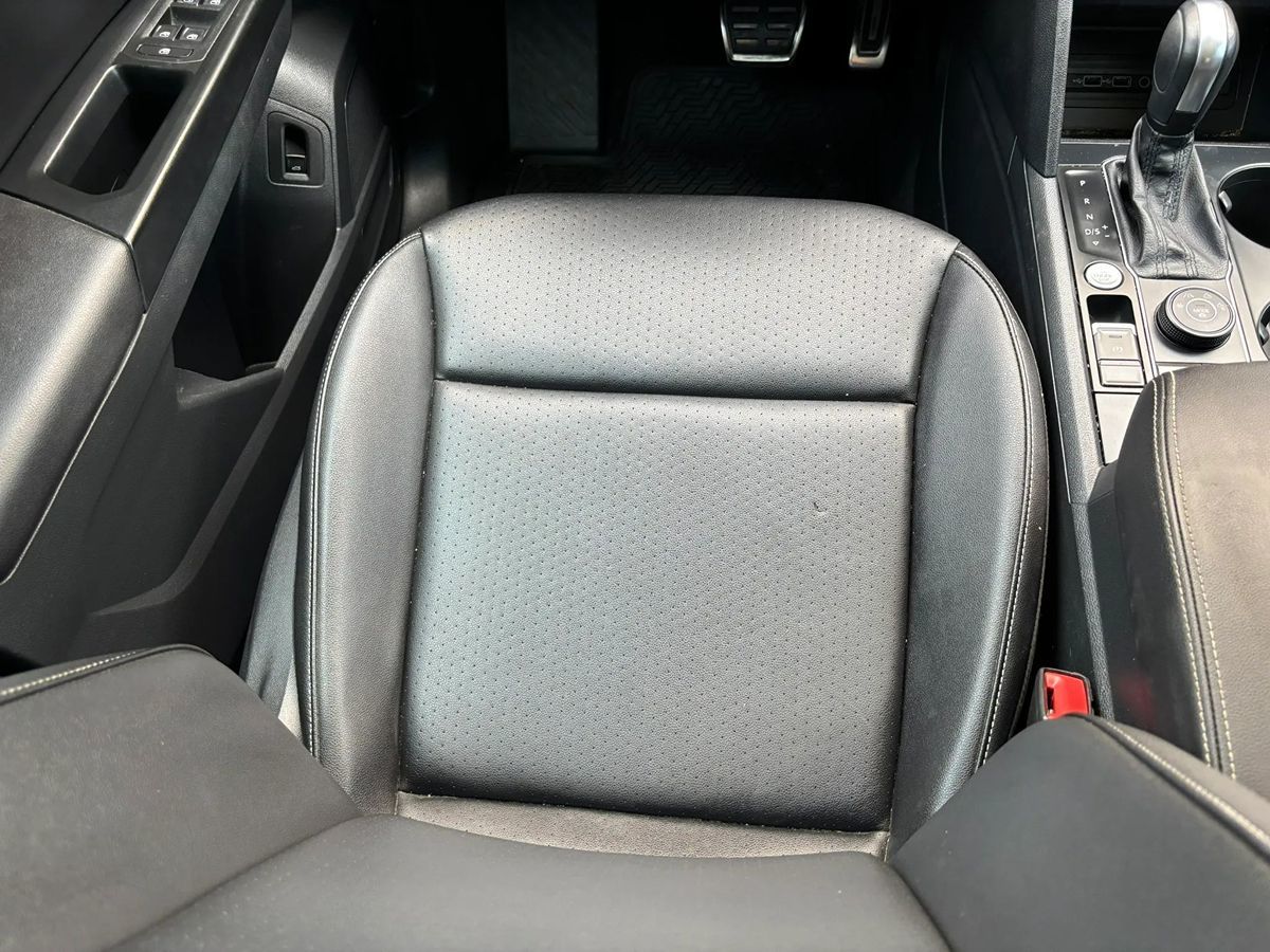Photo 44 of this Volkswagen Atlas