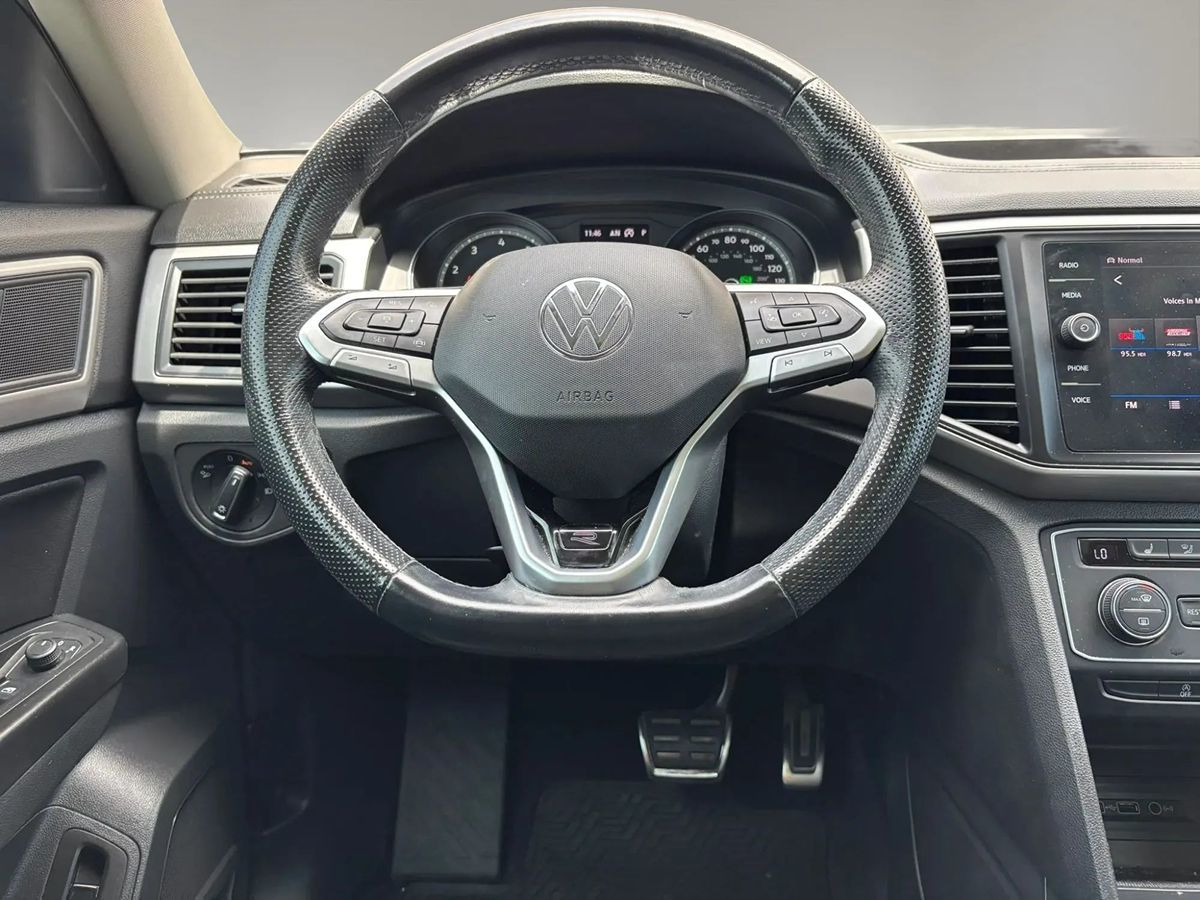 Photo 48 of this Volkswagen Atlas