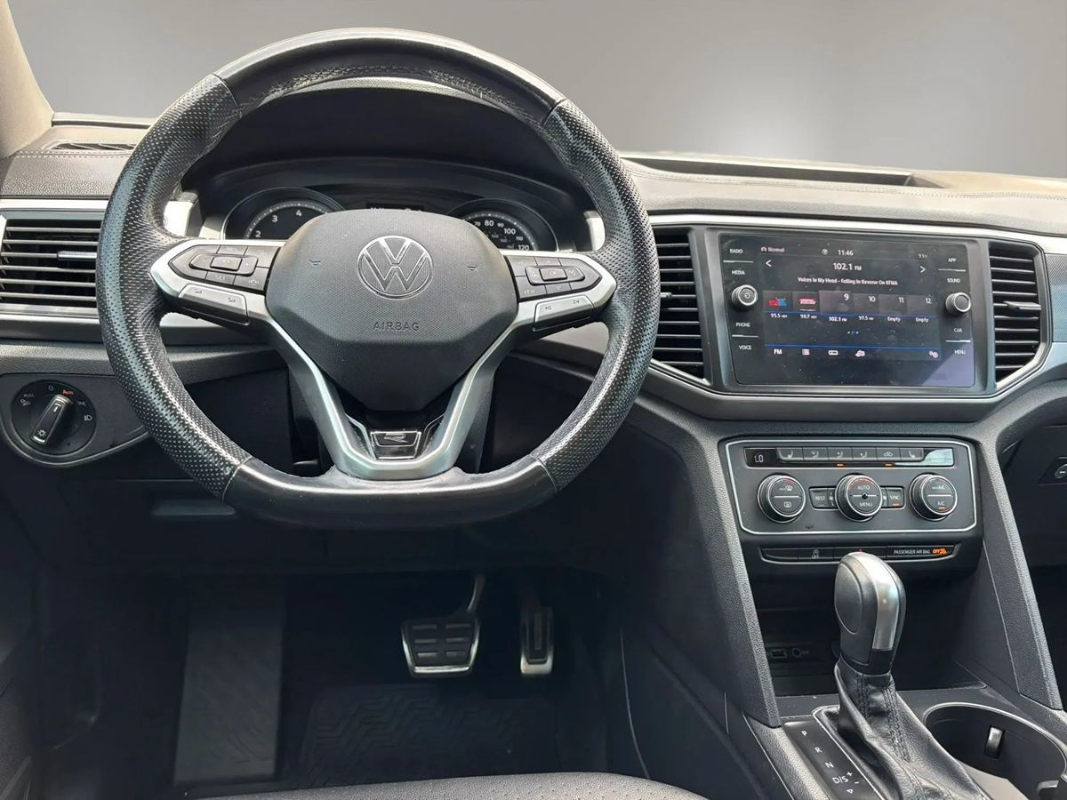 Photo 49 of this Volkswagen Atlas