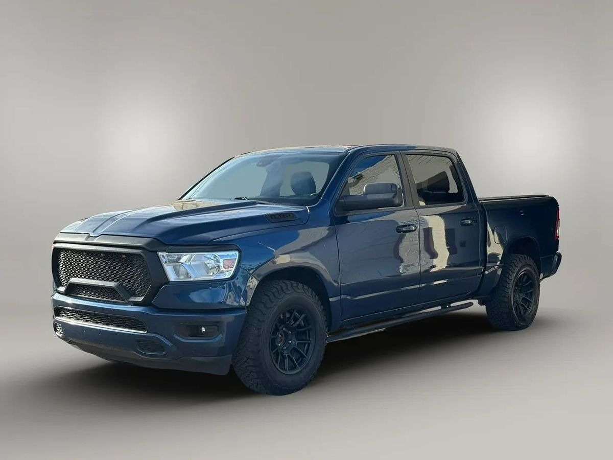 Photo 5 of this Ram 1500