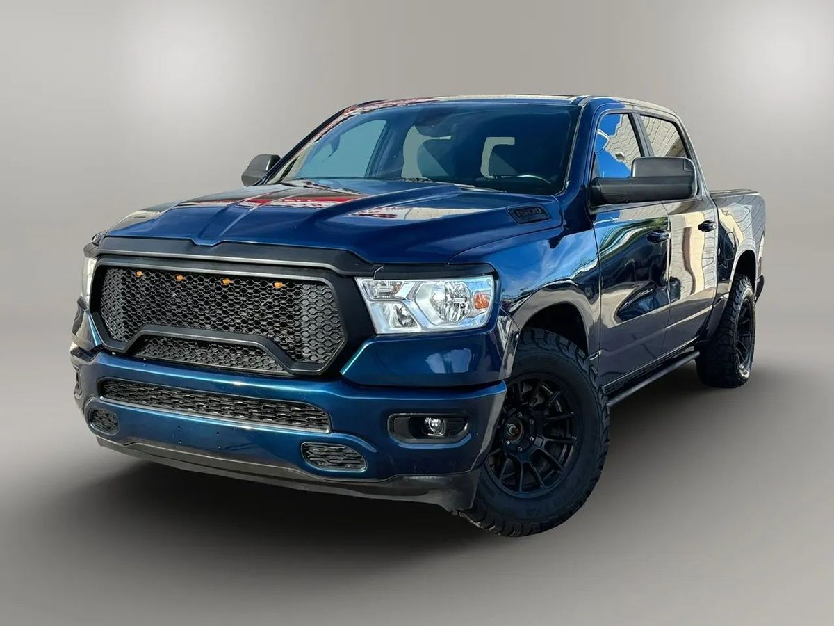 Photo 11 of this Ram 1500