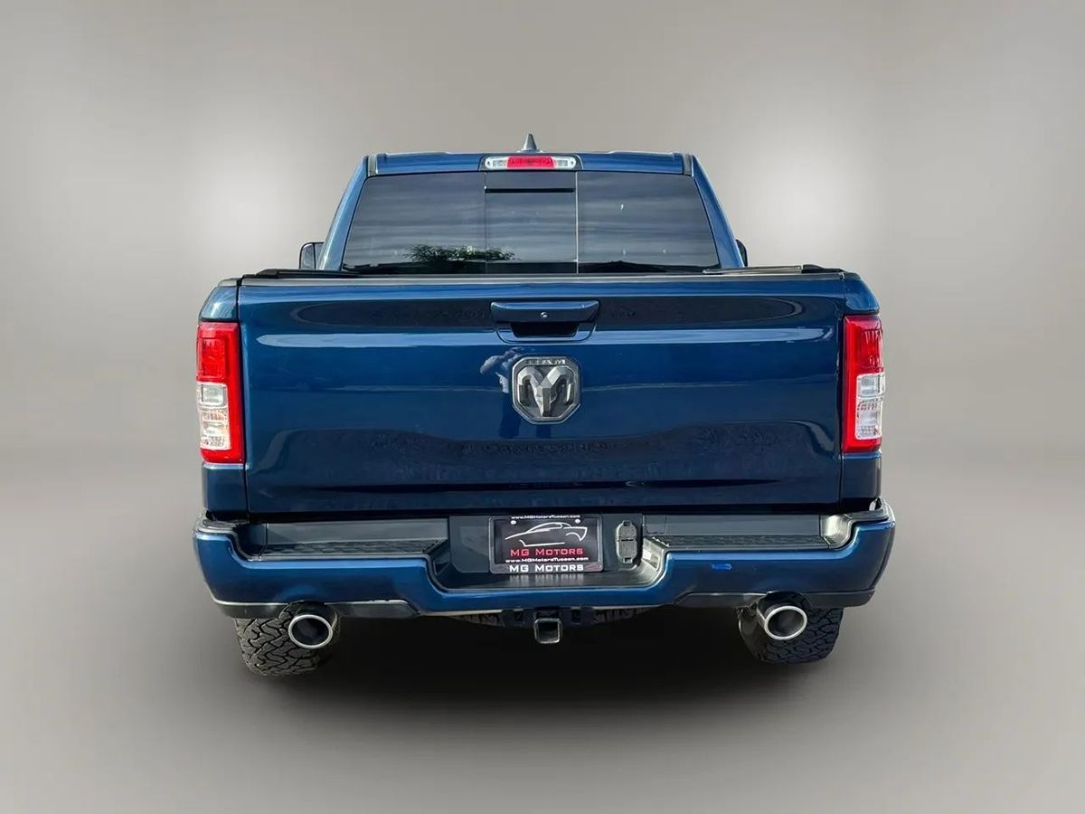 Photo 22 of this Ram 1500