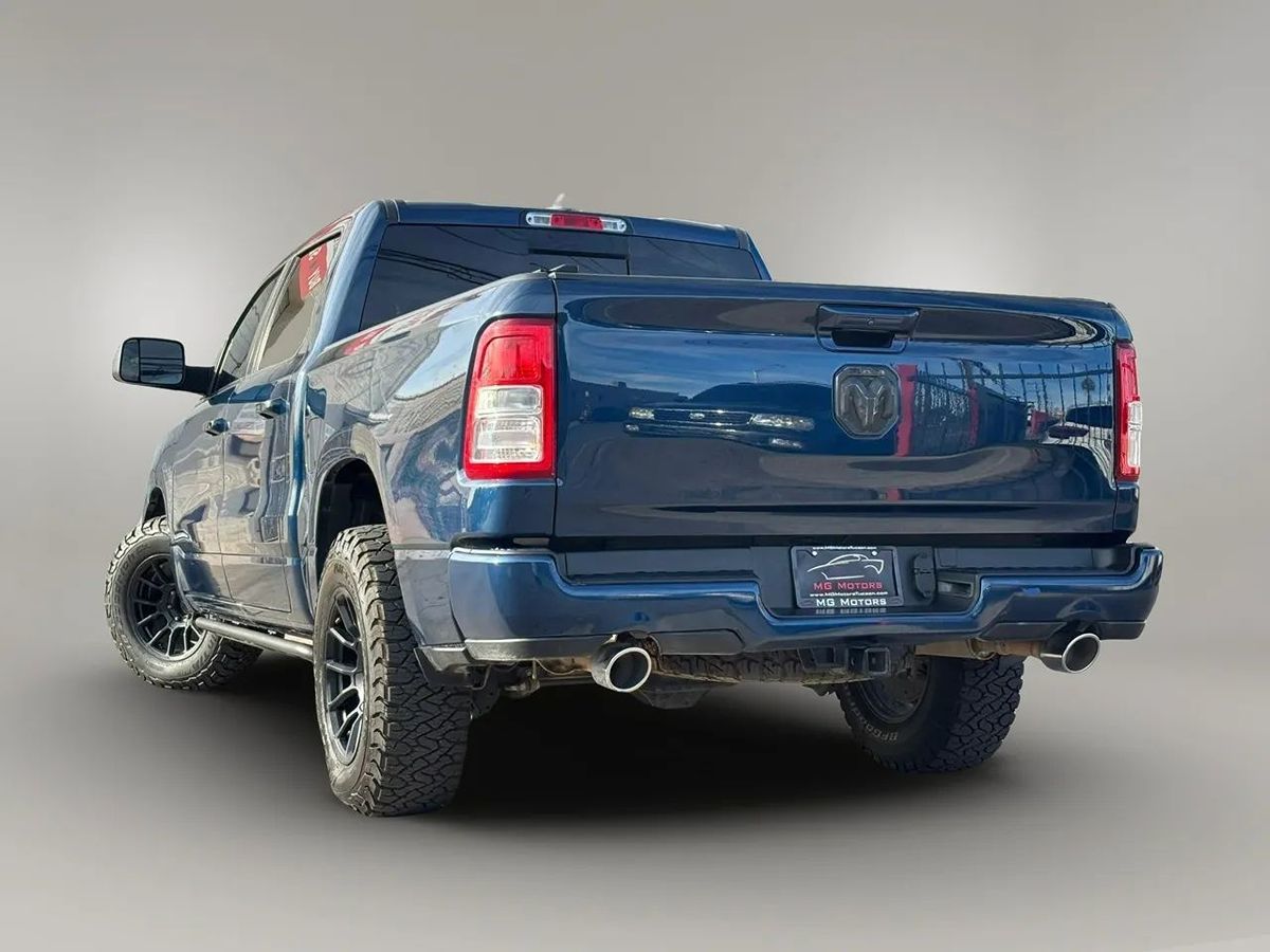 Photo 26 of this Ram 1500