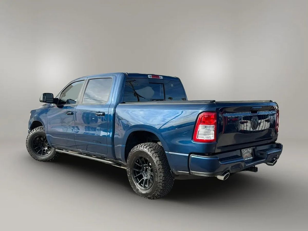 Photo 27 of this Ram 1500