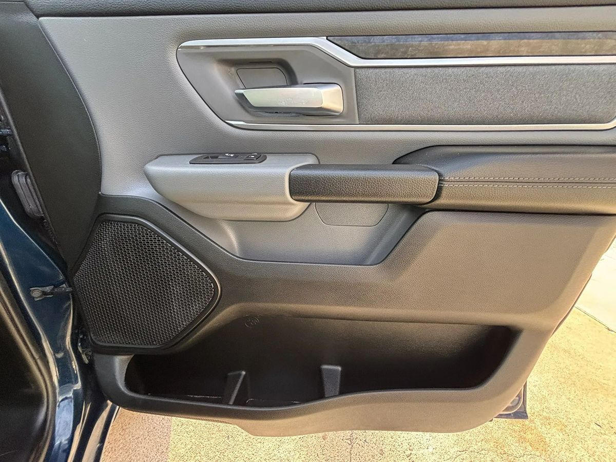 Photo 42 of this Ram 1500